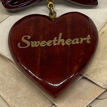 1940’s Wood Sweetheart Brooch Devil's Details